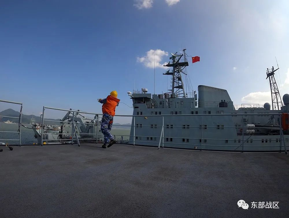 海上难关重重,要不要一起感受一下?|危局|训练|官兵_新浪新闻