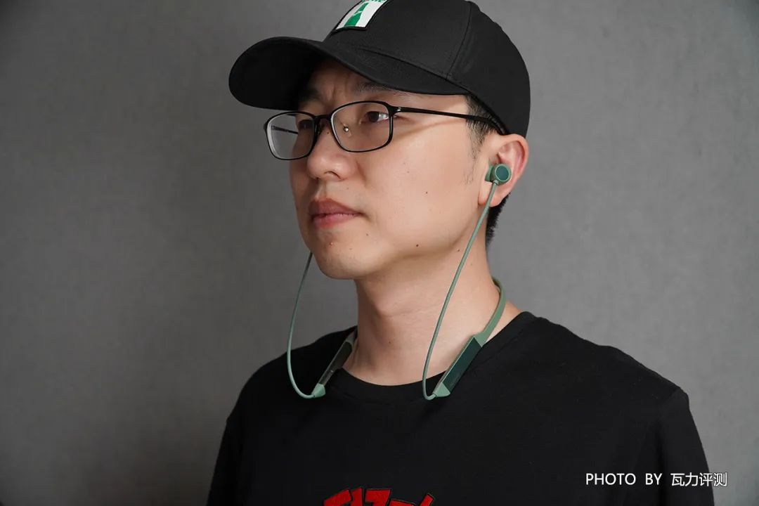 华为freelacepro无线耳机评测佩戴体验和降噪表现出色