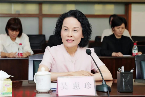 星河湾勇担责任,吴惠珍谈"尊重,遵守,尊敬"