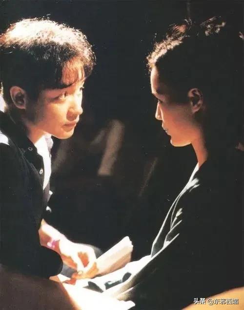 《玻璃之城》《甜蜜蜜》《新上海滩》《食神》等画面经典的港片就出自