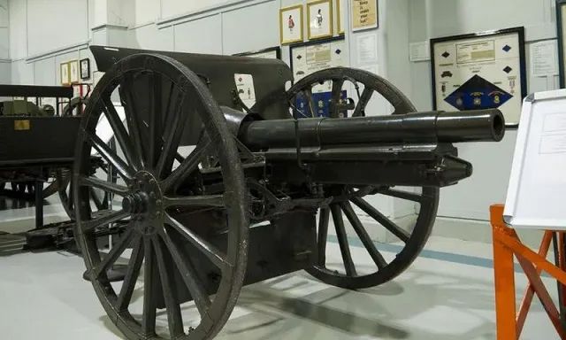 炮打关岛号的克虏伯75毫米野战炮
