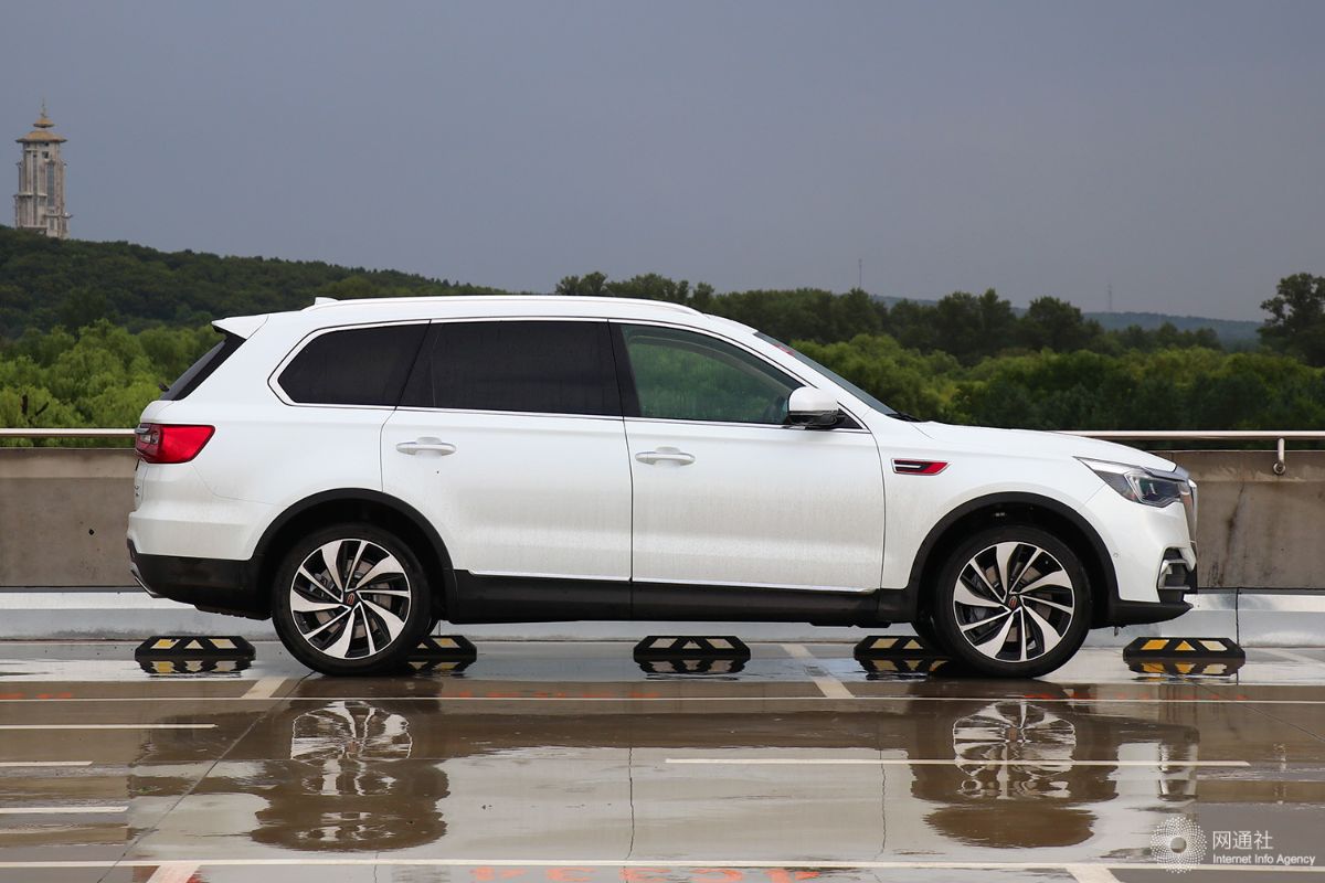 红旗改款hs7将于今日正式上市