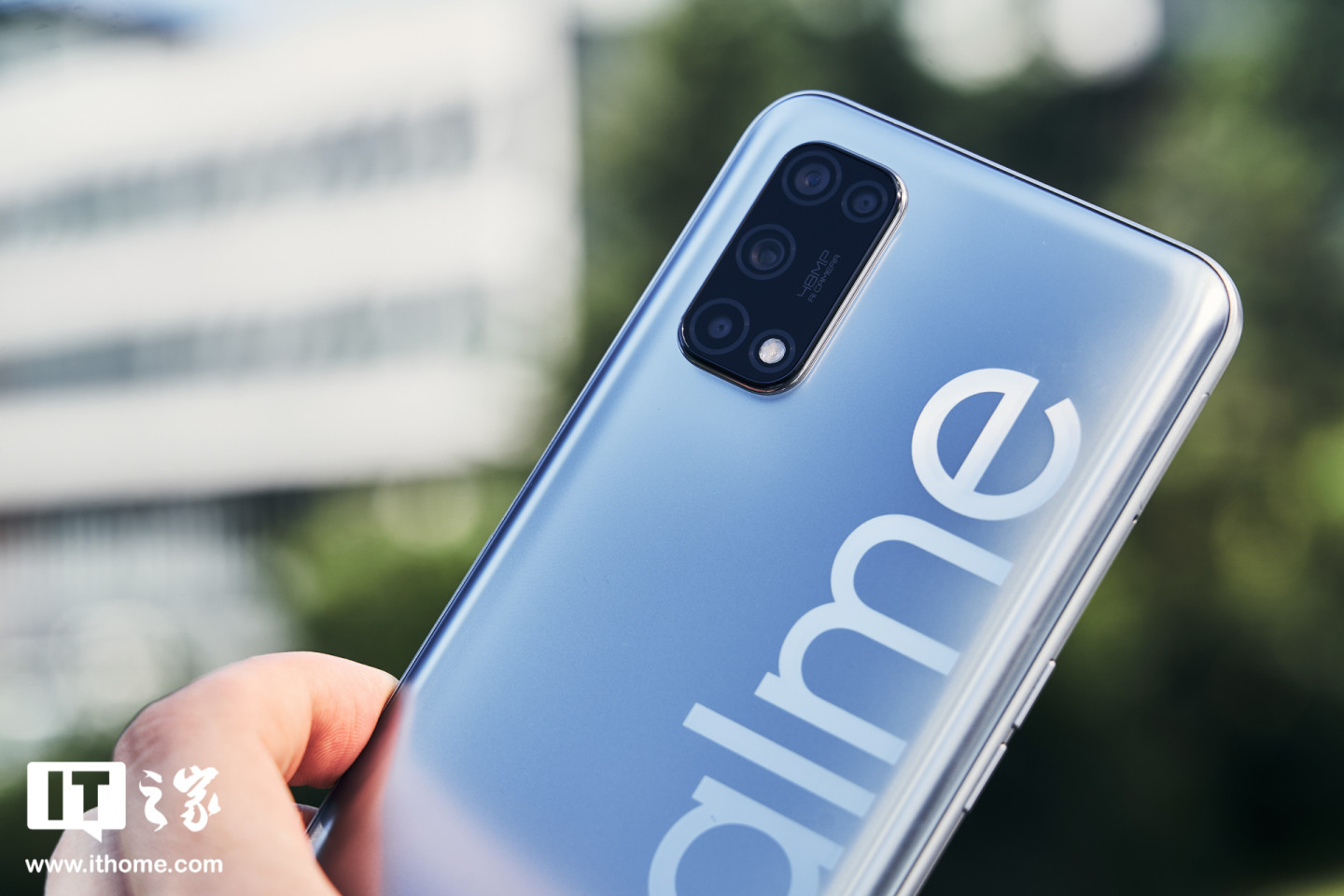 【it之家开箱】realme真我v5手机开箱图赏