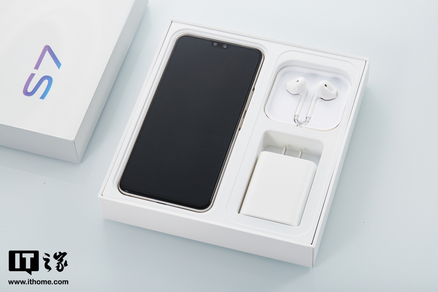 vivo s7 包装盒