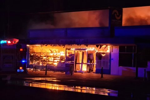 超市失火现场 图源：澳大利亚广播公司转自当地网友