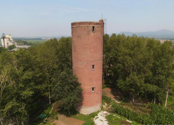 建于1937年的辽阳小屯水塔设计之初的立波尔窑是日本小野田洋灰制造