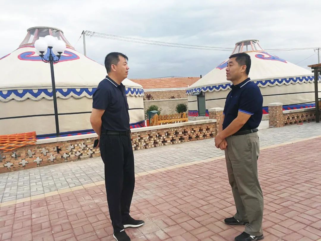 昌平区百善镇纪委到内蒙古太仆寺旗宝昌镇查看扶贫资金使用及牧民特色