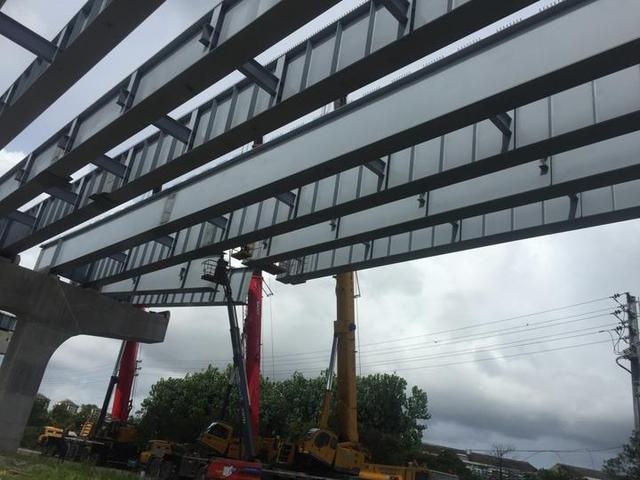 喜讯!路泽太高架主线钢板梁全部贯通