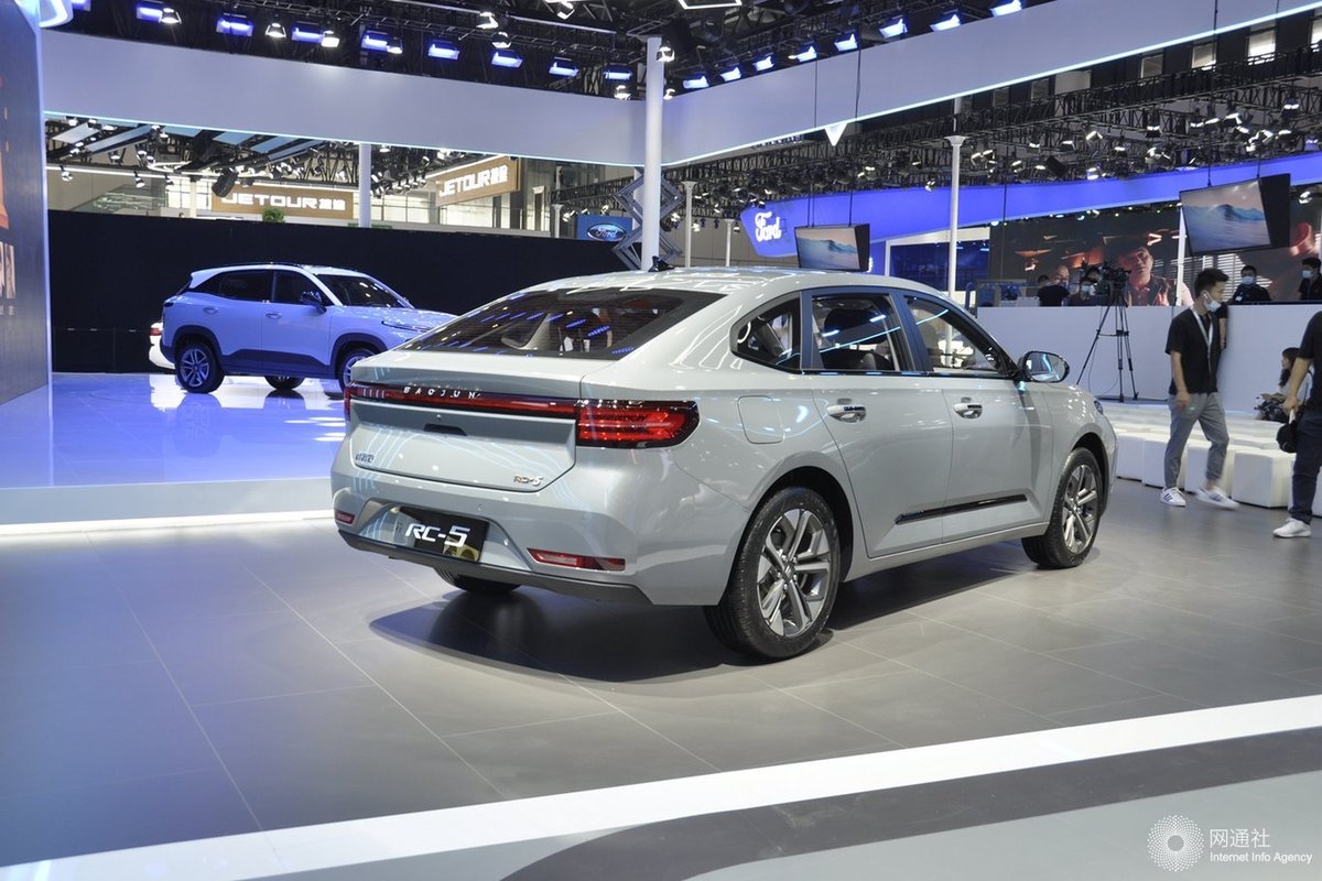 新宝骏rc-5/rc-5w于8月8日上市 预售6.98万元起