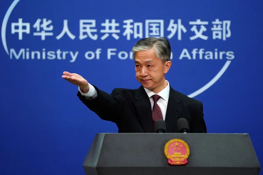 反制美驻港记者?外交部表态