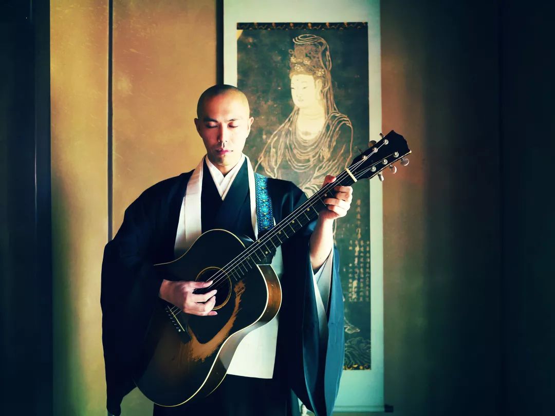 日本僧人药师寺宽邦,6月初广邀全球60名僧侣一起进行线上诵经祈福