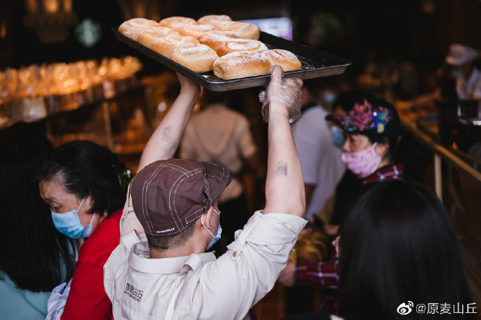 网红面包排名2020_青岛排名第一的网红面包店,开店50年,实惠又好吃,一个(2)