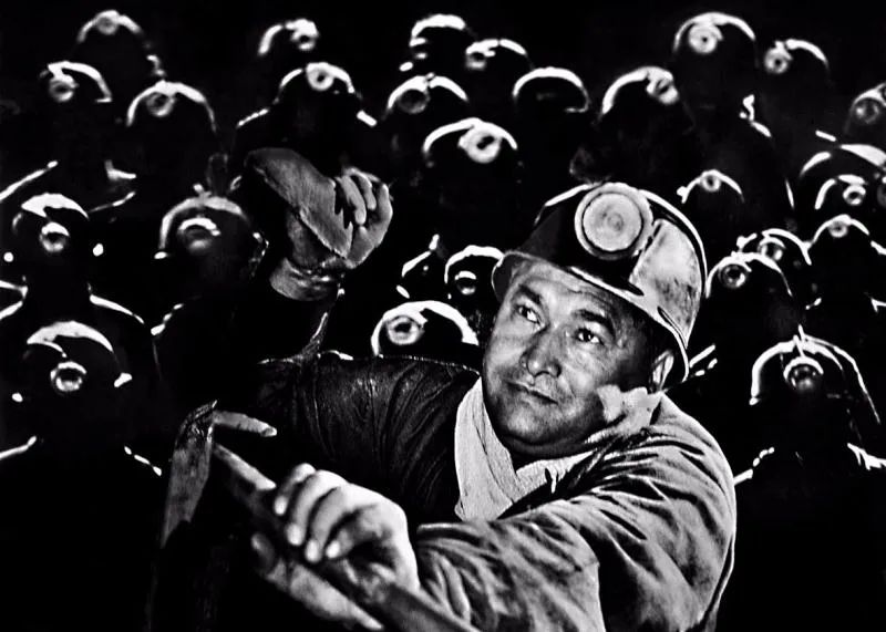 把镜头对准矿工 | 孟明40年煤矿摄影纪实