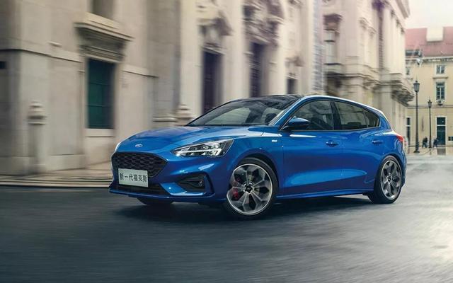 思域Hatchback、高尔夫、福克斯，谁才是真正的两厢性能小钢炮？