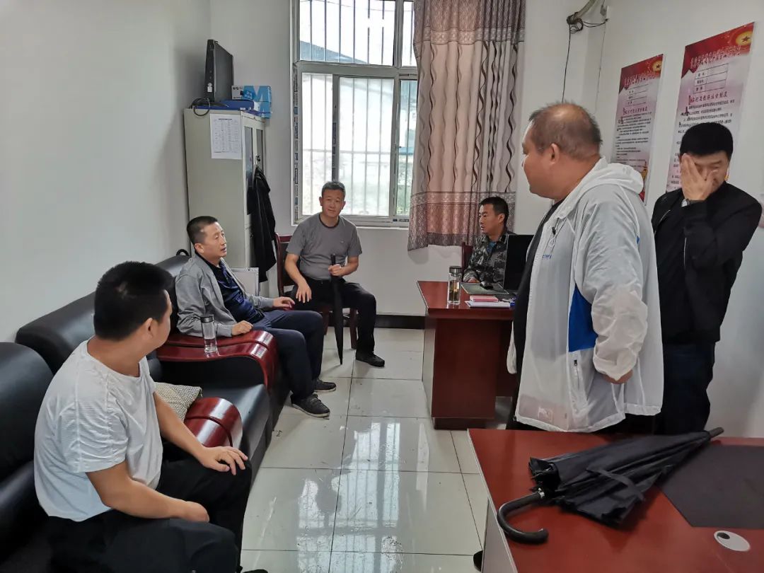 杜永安检查指导瓦窑堡街道防汛工作