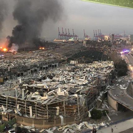 黎巴嫩首都贝鲁特港口区发生剧烈爆炸,已造成至少73人死亡