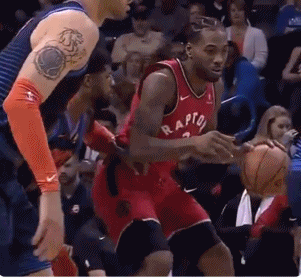 今日沙雕|乔治把伦纳德防到拉胯了?表情翔味浓烈!