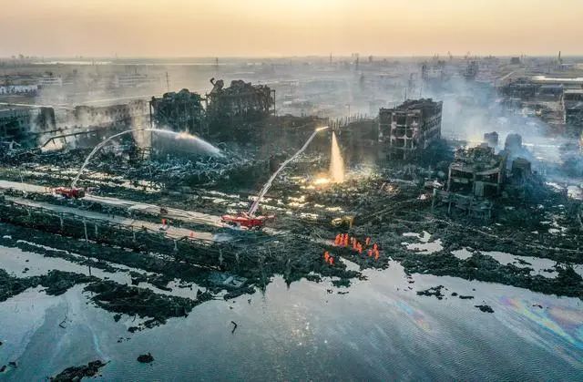 曾致78死,江苏响水爆炸系列刑案开庭!53人涉8罪