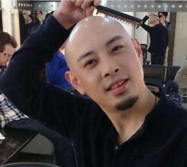 赖宝因心梗去世，年轻人突发心梗更凶险，出现这个症状要高度警惕休闲区蓝鸢梦想 - Www.slyday.coM