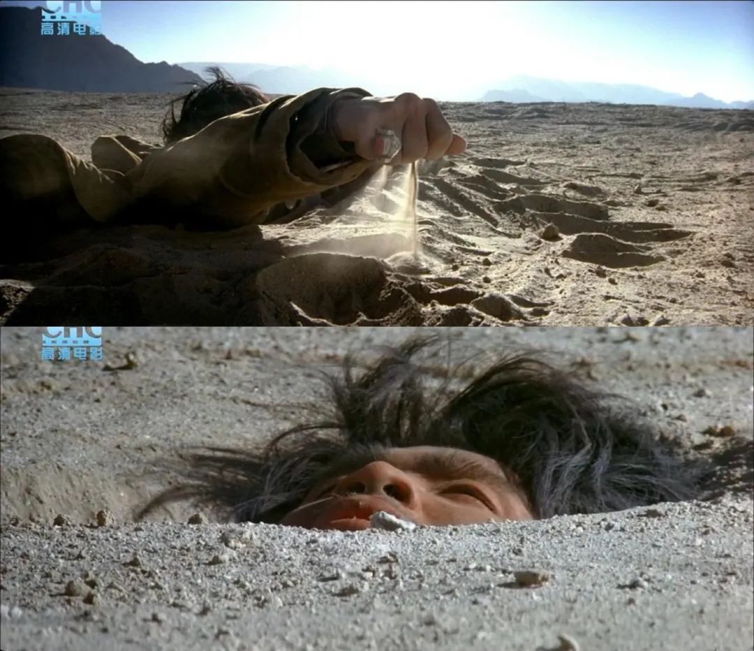 《可可西里》电影里,陷入流沙的刘栋,紧紧攥着最后一把沙子,却还是被