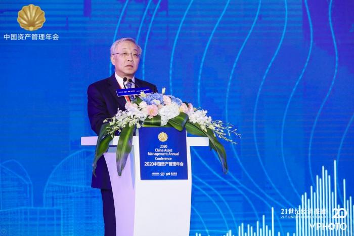 工银理财董事长顾建纲建议监管部门对存量理财回表予以资本补充流动性