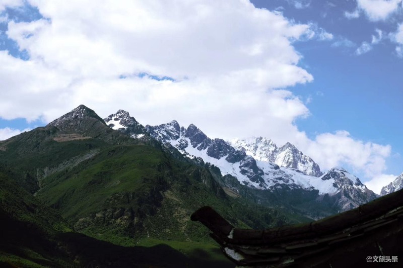 玉龙雪山 和智龙 摄