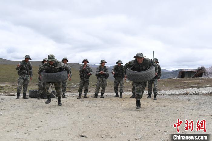 日常基础训练。中国人民解放军77635部队 供图