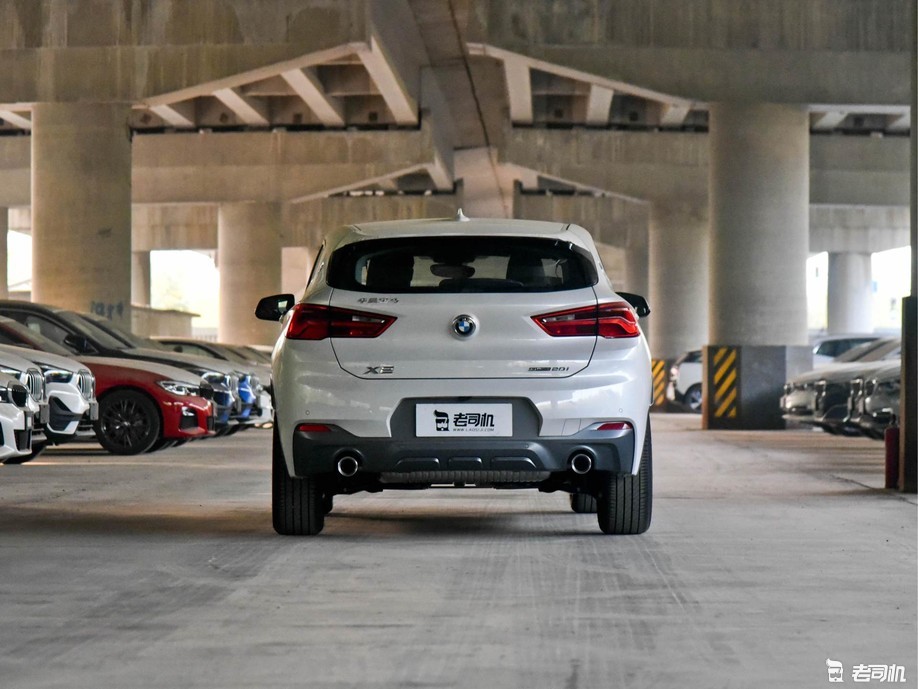豪华品牌suv的年轻之选 小哥带你看宝马x2
