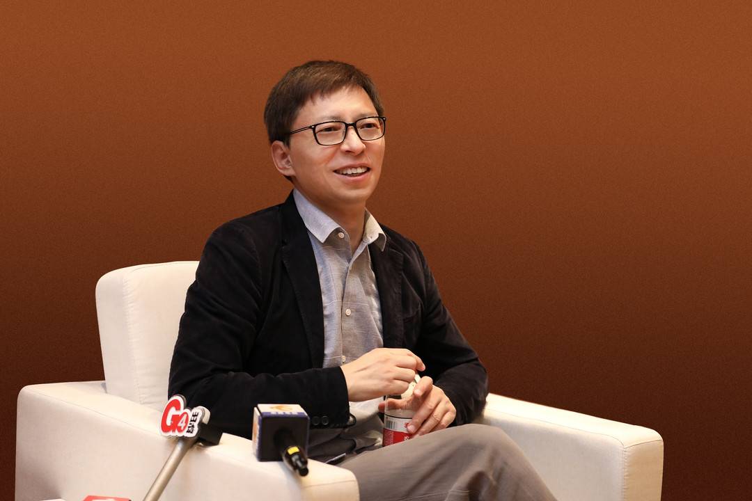 社交是二十年的梦想不能停 产品账号打通没有意义|搜狐|张朝阳_新浪