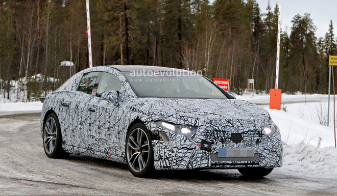 向全新S级靠拢 奔驰纯电动轿车EQS内饰曝光