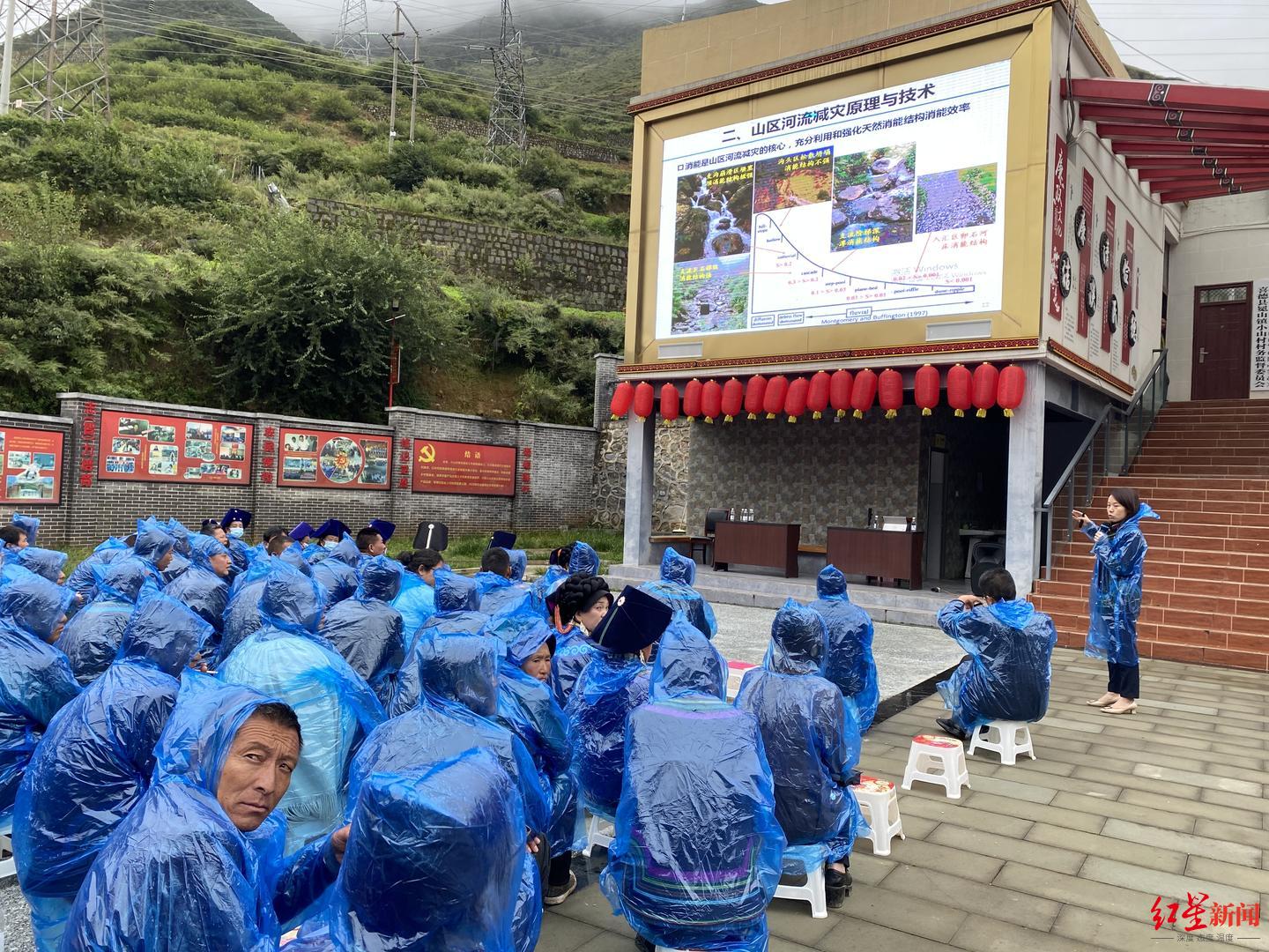 学技术学语言学文化大凉山深处的一所农民夜校开出脱贫路