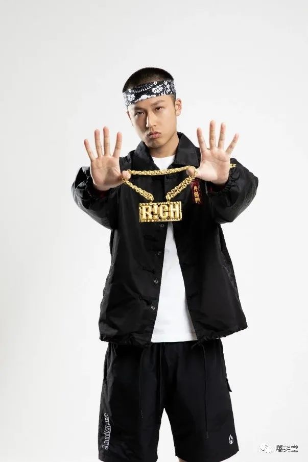 《中国新说唱》44组rapper全部加入了这一厂牌!