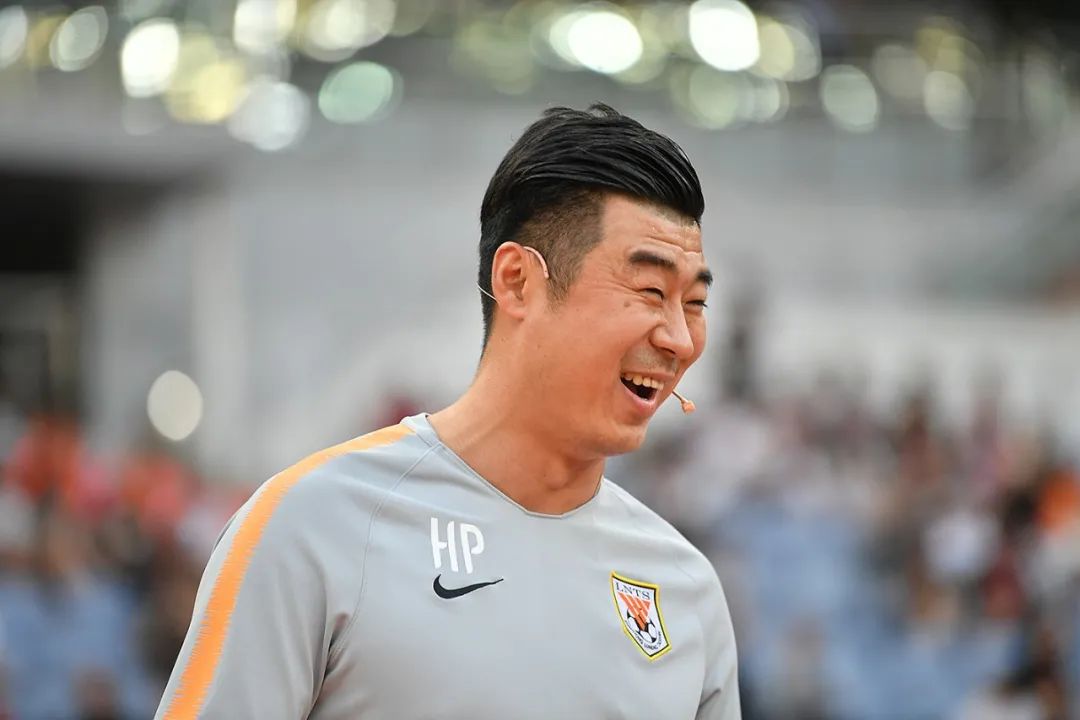 这一次,韩鹏的冲刺没有收获进球