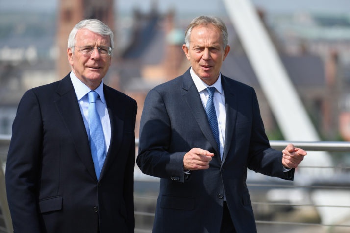 英政府欲推违背脱欧协议的新法两名前首相发声抨击 手机新浪网 英政府欲推违背脱欧协议的新法两名前首相发声抨击 手机新浪网