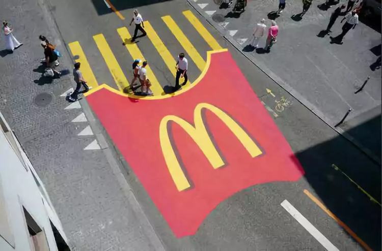 世上最酷的斑马线,我也想踩上一脚|有趣便利店|披头士|斑马线|行人