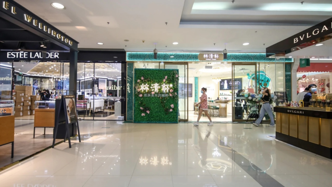 抗皱紧致护肤品推荐 40岁抗衰老品牌选择