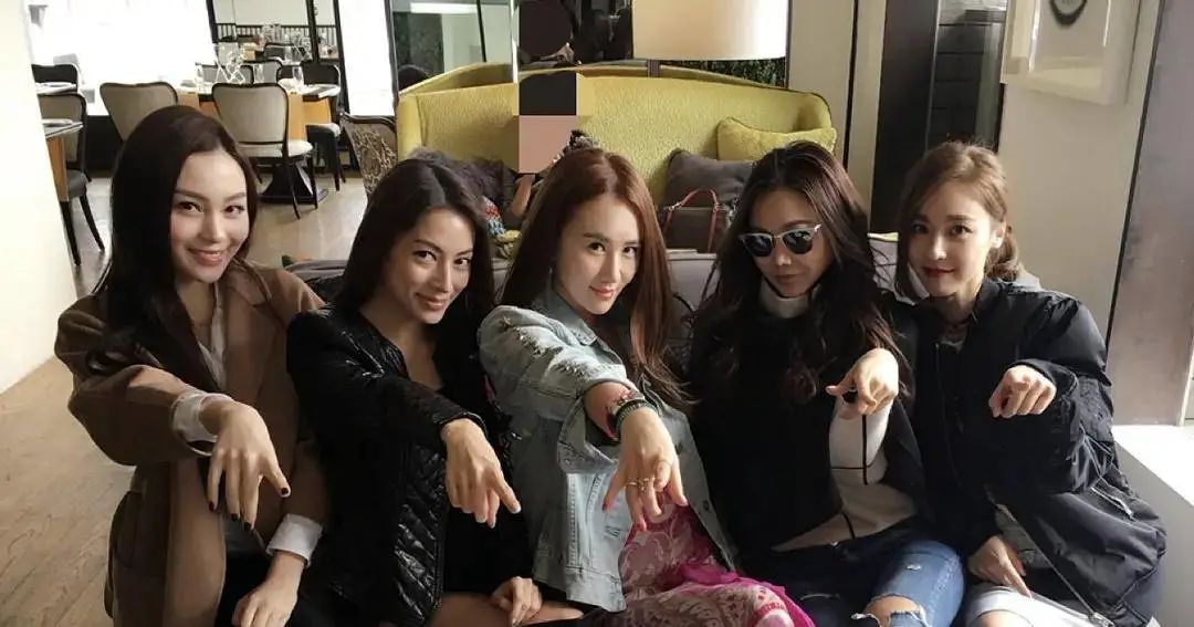 遗憾！知名女星宣布与富商丈夫离婚，曾被香港著名导演一手捧红休闲区蓝鸢梦想 - Www.slyday.coM