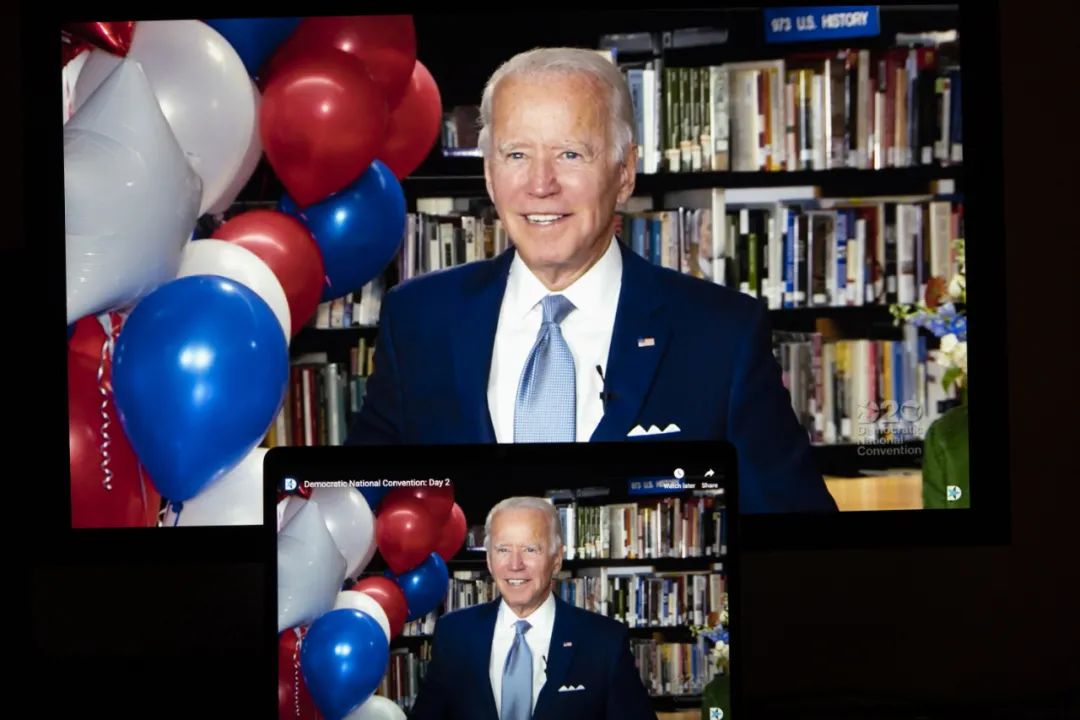  ▲资料图片：这张8月18日拍摄的直播视频画面显示，乔·拜登被提名为2020年美国民主党总统候选人后庆祝。（新华社）
