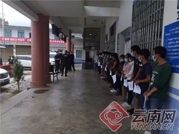 马关警方查获17名越南籍偷渡入境人员