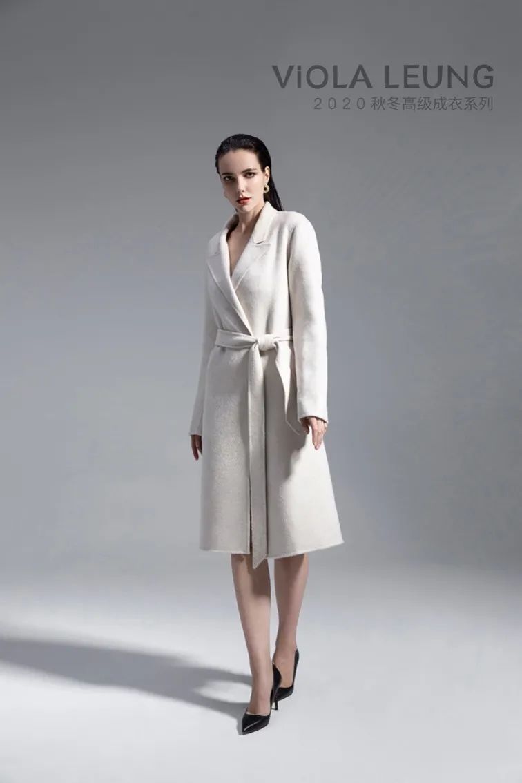 正文  viola leung是时装设计师viola leung梁嶶嶶创立的高级女装品牌