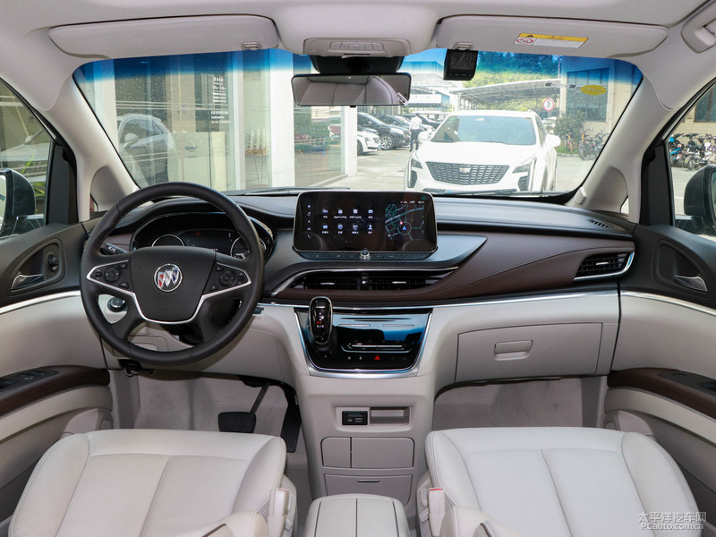 2021款别克gl8陆上公务舱上市 售23.29万元起