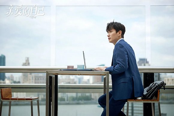 李思雨、张芝芝、袁慧中，哪一个不是你我的缩影？休闲区蓝鸢梦想 - Www.slyday.coM