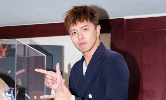 黄鸿升意外身亡86岁奶奶崩溃痛哭他答应还要回来看我