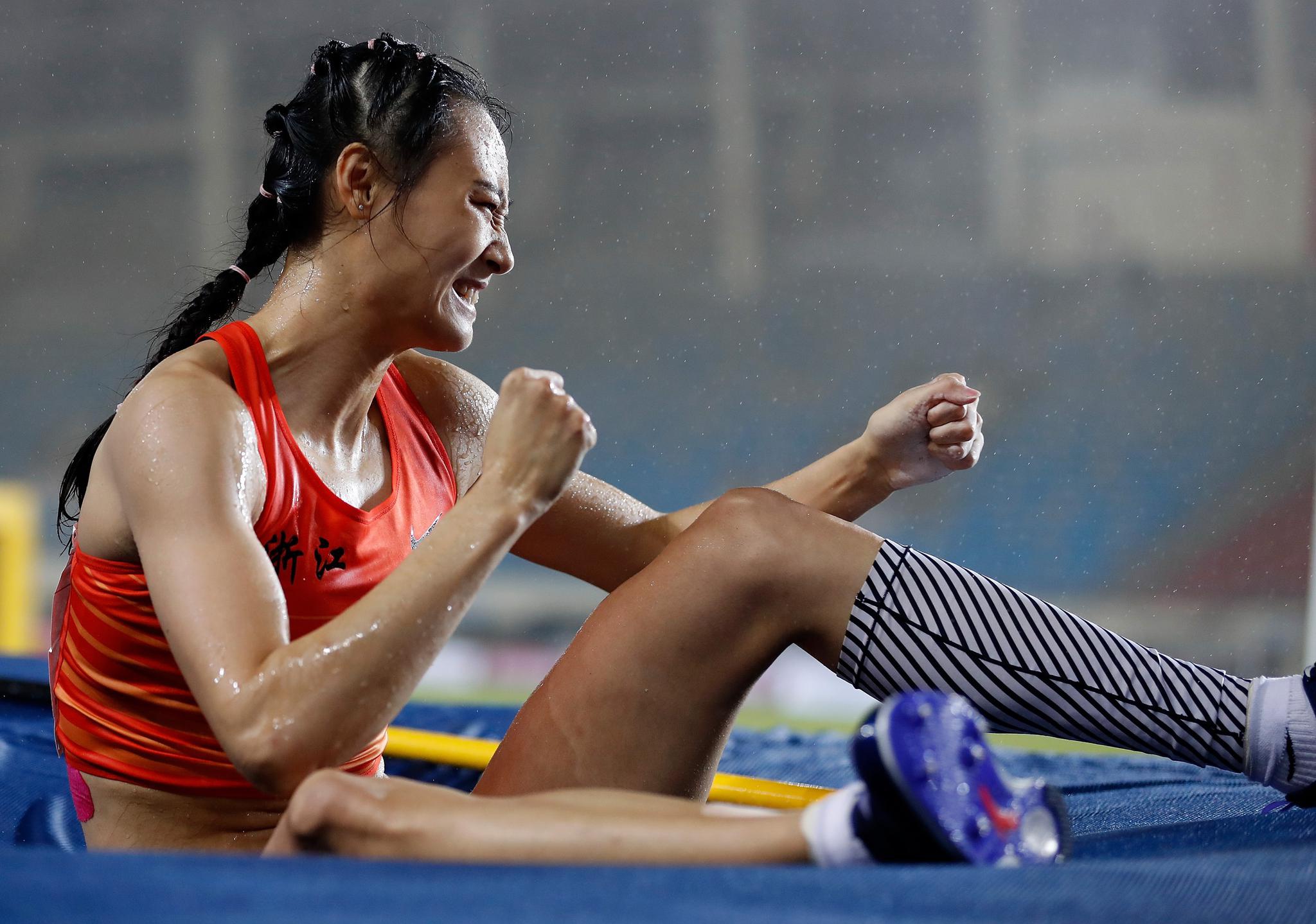 全国田径锦标赛:谢震业再揽男子200米冠军