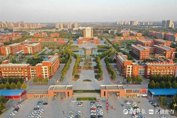 聊城市技师学院:一入学,就给新生种下真善美的种子