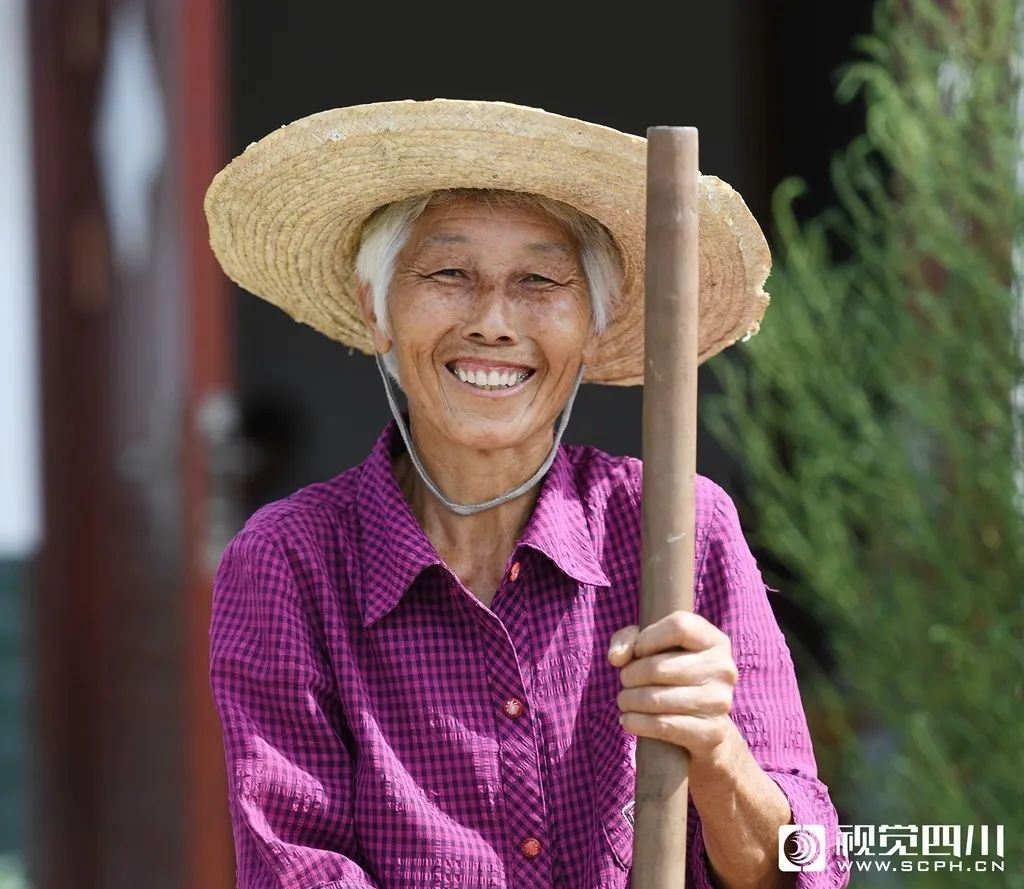 组图丨这里,有一份巴中脱贫路上最美的笑脸!