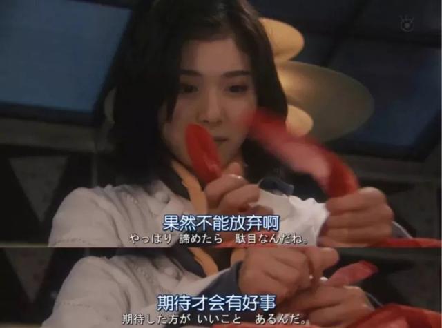 心理学:成年之后,失去了什么?挺多的。连悲伤都调成了静音