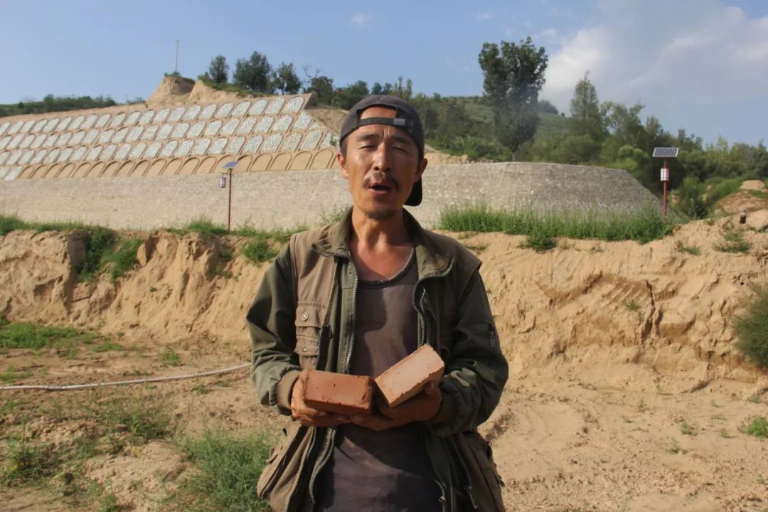 "砖"为你读诗!神木市打工"砖"哥李小刚最初的梦想