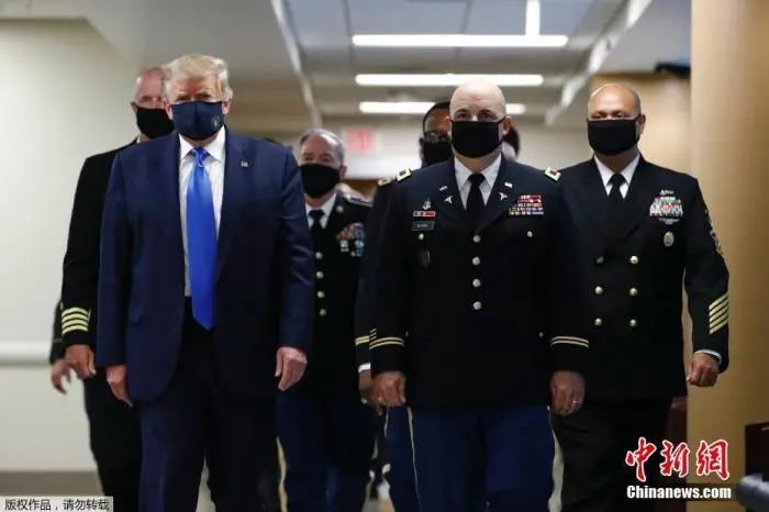  ����ʱ��7��11�գ��������ڷ���һ�Ҿ���ҽ������ʱ�������㵽���ſ��֡�