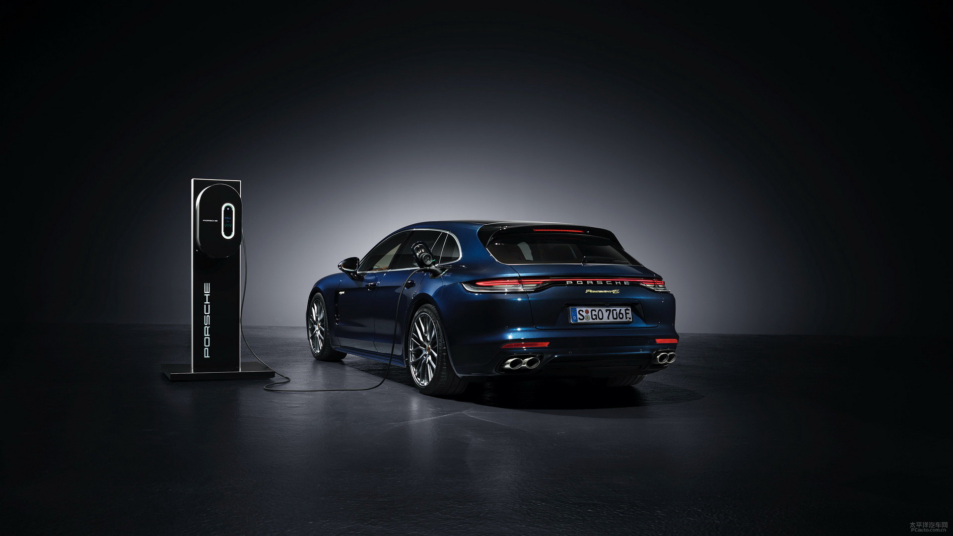 新款保时捷panamera turbo s e-hybrid 9月发布